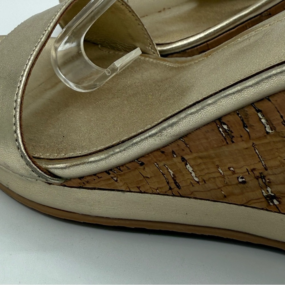 Lilly Pulitzer "Bridgette" Metallic Gold / Cork Wedge
Sandals in Size 10M - Picture 8 of 16